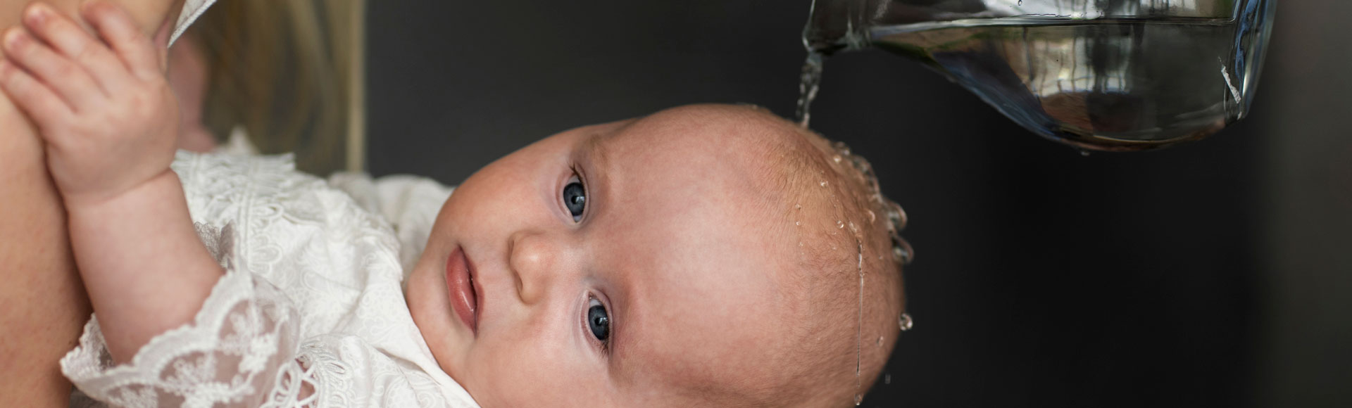 kirchgemeinde-melchnau_taufe_headerbild.jpg